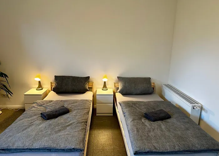 Ferienapartment Am Glueck Апартаменты Бад-Цвишенан