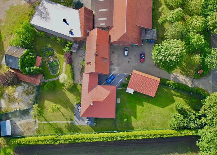 Ferienapartment Am Glueck * Бад-Цвишенан